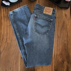 listing-status-banner